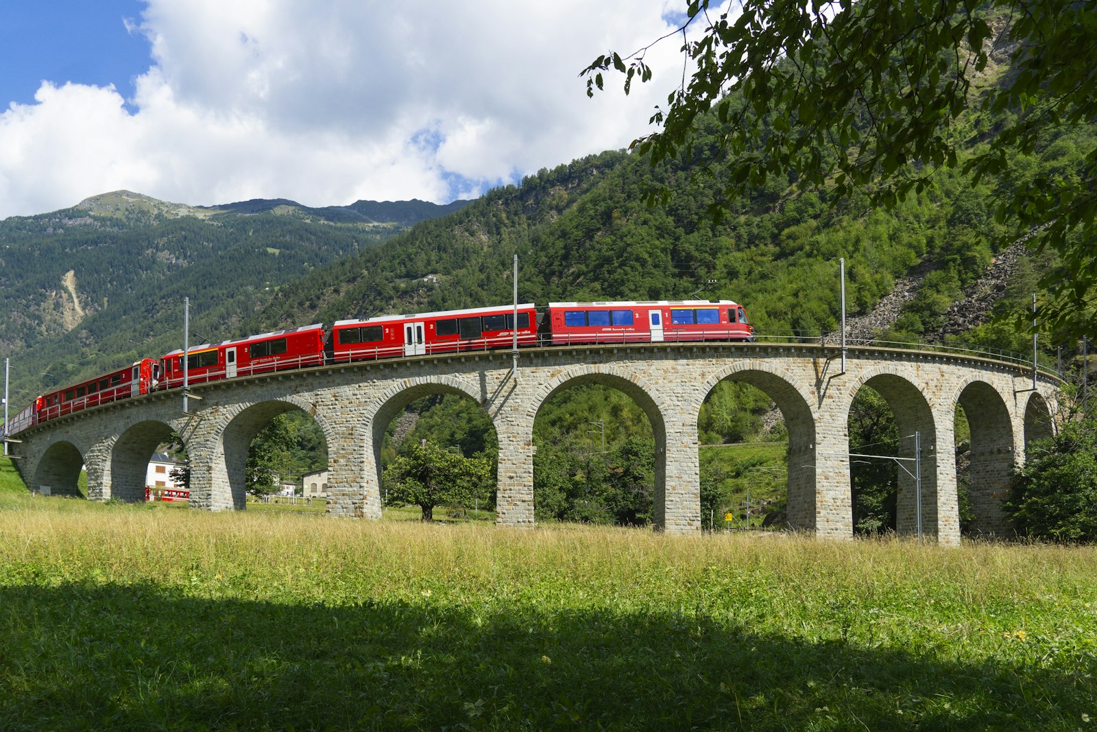 Trains tours in Switzerland